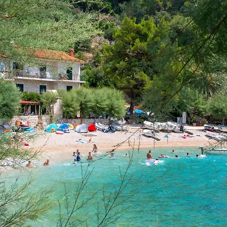 Lovely In Osobljava With Wifi شقة Osobjava